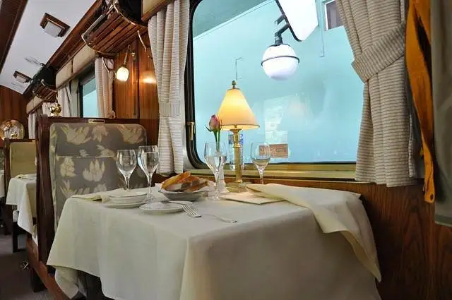 Choosing a Luxury Train from Cusco to Machu Picchu: Two Visions of Luxury